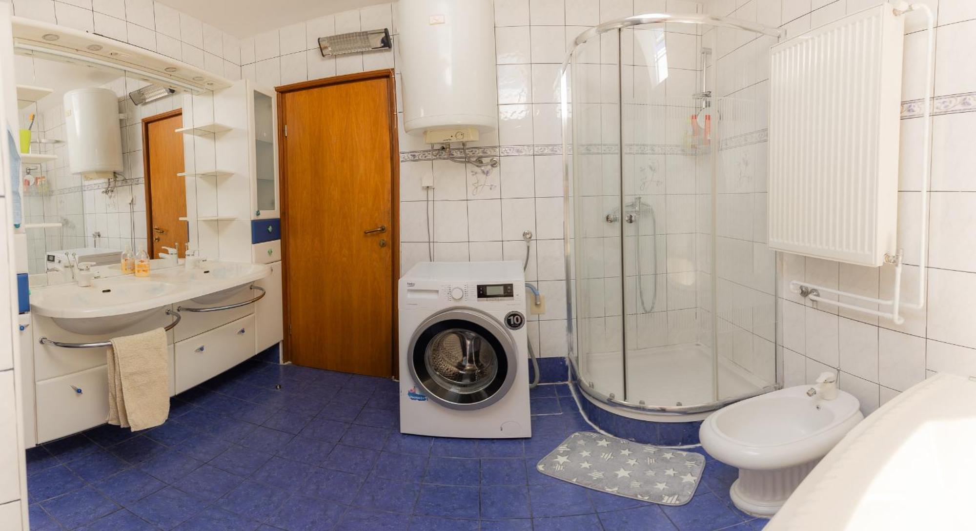 Rooms Kozarje 卢布尔雅那 外观 照片